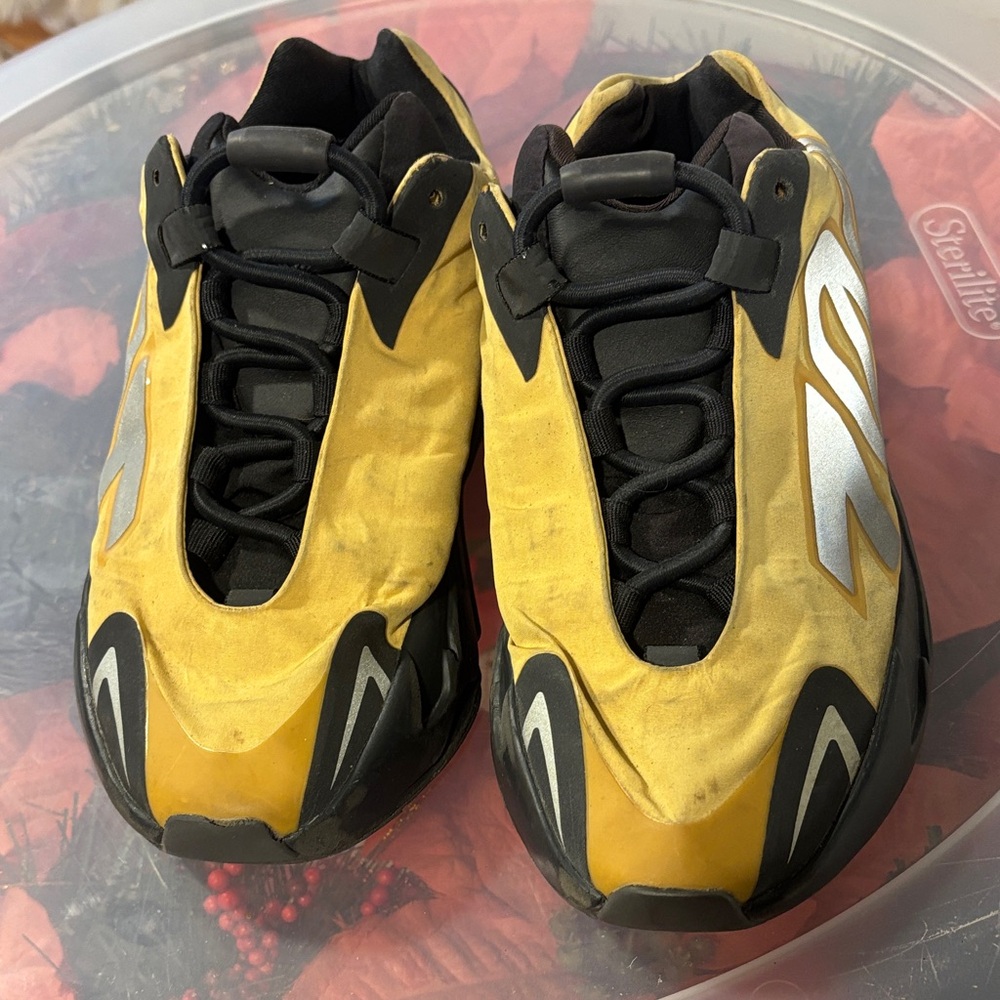 Yeezy Kids Sneakers in Yellow and Black